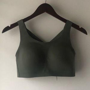 Lululemon Enlite Sports Bra